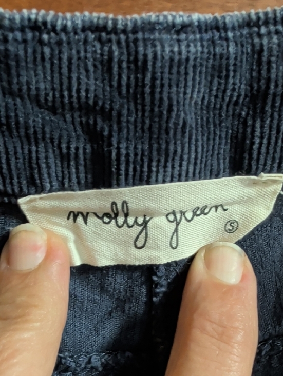 High-Waist Black Corduroy Shorts with Front Gold Zip Accent - Picture 2 of 3